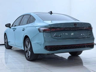Volkswagen Passat 2025 Pro 380TSI Long Zun Edition interior photo 9