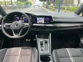 Volkswagen Golf 2023 280TSI DSG R-Line interior photo 8