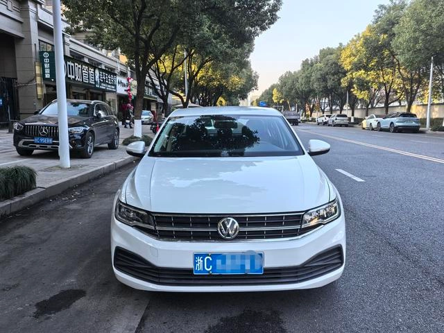 Volkswagen Bora 2021 1.5L Automatic 30 Anniversary Edition exterior photo 2