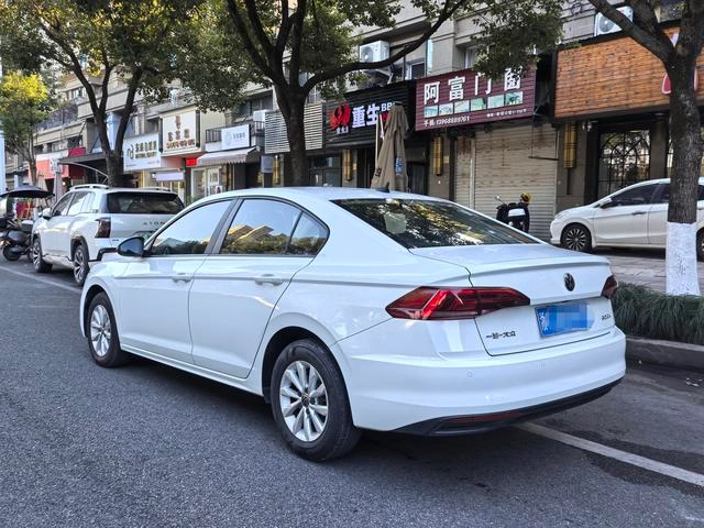 Volkswagen Bora 2021 1.5L Automatic 30 Anniversary Edition exterior photo 6