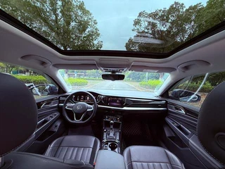Volkswagen Passat 2022 330TSI Elite Edition interior photo 11