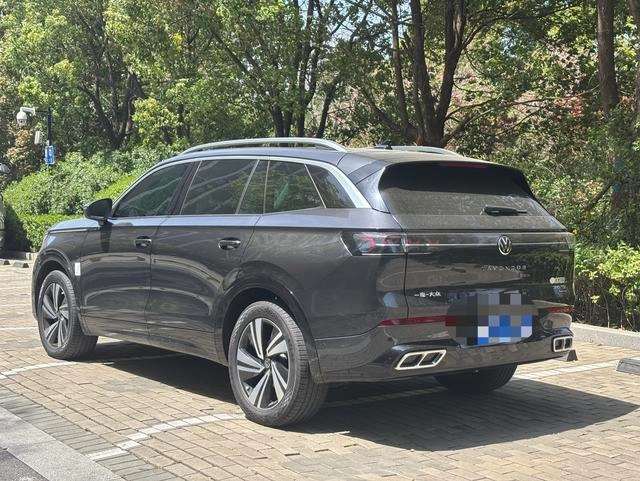 Volkswagen Tavendor 2023 380TSI Four-wheel drive R-Line Tour Edition exterior photo 4