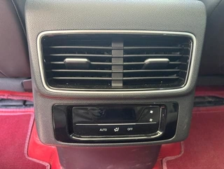 Volkswagen Tavendor 2023 380TSI Four-wheel drive R-Line Tour Edition interior photo 7