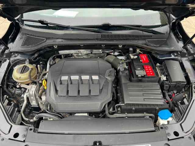 Volkswagen Passat 2022 330TSI Star Elite Edition interior photo 13