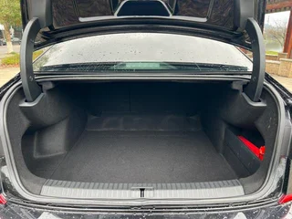 Volkswagen Passat 2022 330TSI Star Elite Edition interior photo 14