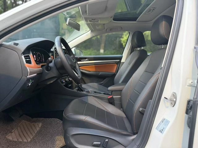 Volkswagen Bora 2024 200TSI DSG Yue Xing PRO Version extérieur photo 4