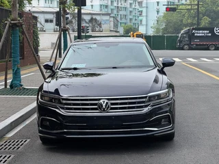 Volkswagen Phideon 2021 380TSI Edición de lujo exterior foto 2 Volkswagen Phideon 2021 380TSI Edición de lujo exterior foto 2