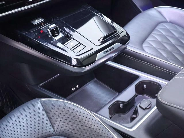 Volkswagen Talagon 2022 380TSI Flagship Flagship Edition 7 Кресло интерьер фото 13