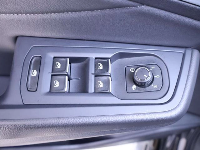 Volkswagen Talagon 2022 380TSI Flagship Flagship Edition 7 Кресло интерьер фото 18