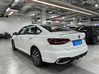 Volkswagen Lavida 2024 300TSI DSG Звездное ведущее издание экстерьер фото 5 Volkswagen Lavida 2024 300TSI DSG Звездное ведущее издание экстерьер фото 5