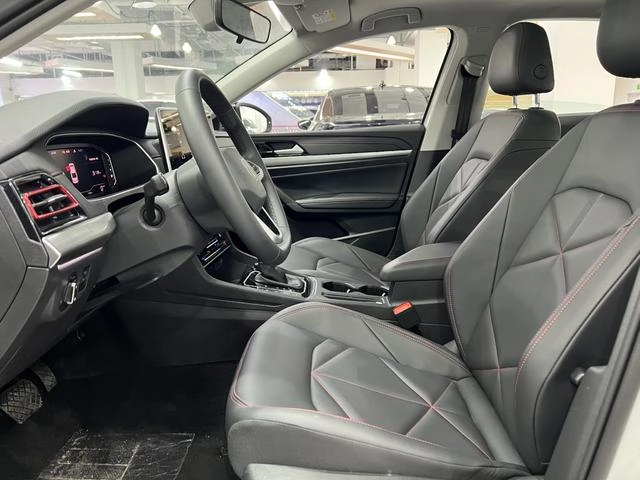 Volkswagen Lavida 2024 300TSI DSG Звездное ведущее издание экстерьер фото 8 Volkswagen Lavida 2024 300TSI DSG Звездное ведущее издание экстерьер фото 8