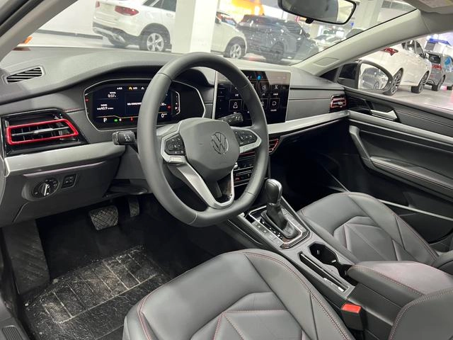 Volkswagen Lavida 2024 300TSI DSG Звездное ведущее издание интерьер фото 9 Volkswagen Lavida 2024 300TSI DSG Звездное ведущее издание интерьер фото 9