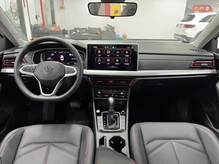 Volkswagen Lavida 2024 300TSI DSG Звездное ведущее издание интерьер фото 14 Volkswagen Lavida 2024 300TSI DSG Звездное ведущее издание интерьер фото 14
