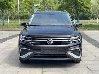 Volkswagen Tiguan L 2022 330TSI Автоматическая версия с двумя приводами экстерьер фото 2