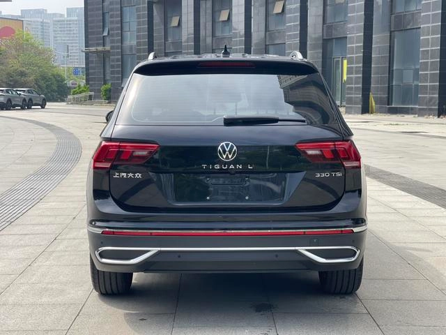 Volkswagen Tiguan L 2022 330TSI Автоматическая версия с двумя приводами экстерьер фото 5