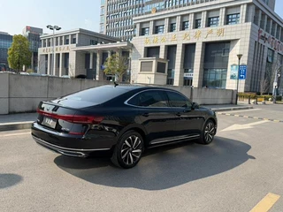 Volkswagen Passat 2023 Restyling 330TSI Elite Edition exterior photo 4