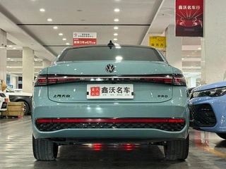 Volkswagen Passat 2025 Pro 380TSI Edición Starry Sky Dragon Zun exterior foto 3 Volkswagen Passat 2025 Pro 380TSI Edición Starry Sky Dragon Zun exterior foto 3
