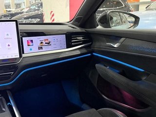 Volkswagen Passat 2025 Pro 380TSI Edición Starry Sky Dragon Zun interior foto 12 Volkswagen Passat 2025 Pro 380TSI Edición Starry Sky Dragon Zun interior foto 12