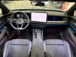 Volkswagen Passat 2025 Pro 380TSI Edición Starry Sky Dragon Zun interior foto 17 Volkswagen Passat 2025 Pro 380TSI Edición Starry Sky Dragon Zun interior foto 17