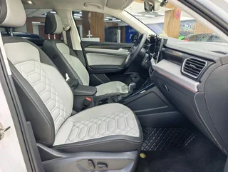 Volkswagen Tayron 2024 300TSI Two-wheel drive luxury Plus Advanced version interior photo 13