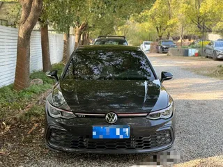 Volkswagen Golf GTI 2023 380TSI DSG GTI exterior photo 3
