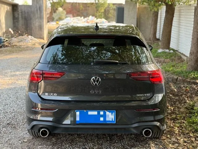 Volkswagen Golf GTI 2023 380TSI DSG GTI exterior photo 5