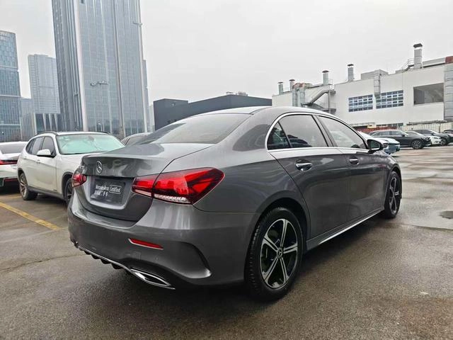 Mercedes-Benz A-Class 2023 A 200 L Sport Sedan Fashion Edition exterior photo 5
