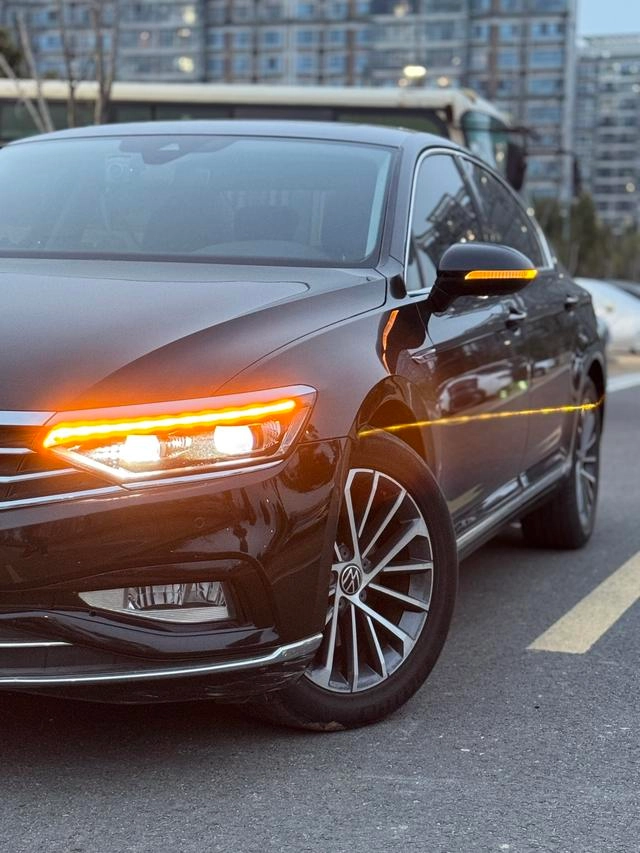 Volkswagen Magotan 2020 380TSI DSG Люксовый экстерьер фото 5