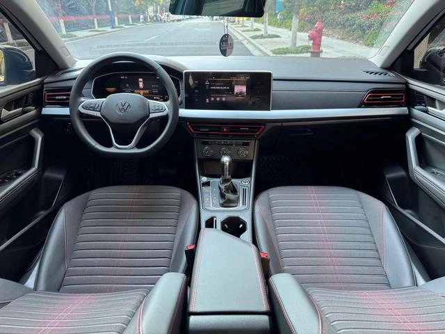 Volkswagen Lavida 2024 300TSI DSG Звездное небо интерьер фото 7 Volkswagen Lavida 2024 300TSI DSG Звездное небо интерьер фото 7