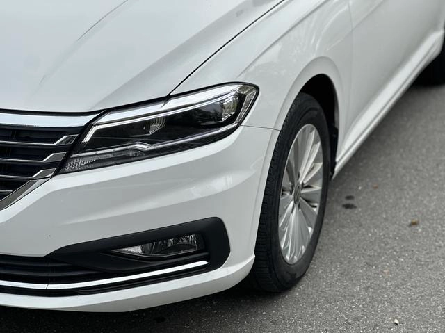 Volkswagen Lavida 2022 1.5L Versión automática de confort exterior foto 7
