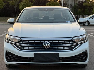 Volkswagen Sagitar 2025 300TSI DSG Premium Edition exterior photo 2