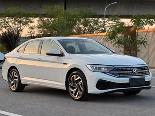 Volkswagen Sagitar 2025 300TSI DSG Premium Edition exterior photo 3