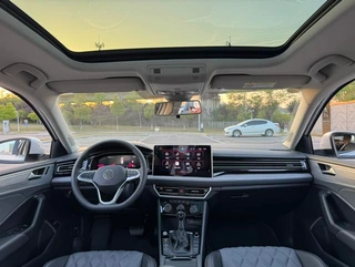 Volkswagen Sagitar 2025 300TSI DSG Premium Edition exterior photo 8