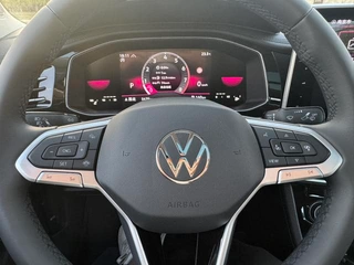 Volkswagen Sagitar 2025 300TSI DSG Premium Edition interior photo 11