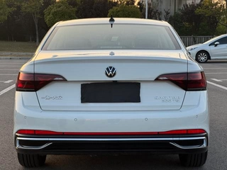 Volkswagen Sagitar 2025 300TSI DSG Premium Edition interior photo 13