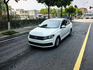 Volkswagen Santana 2021 1.5L Versión de moda manual