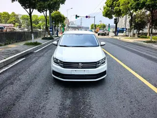 Volkswagen Santana 2021 1.5L Ручная модная версия экстерьер фото 2