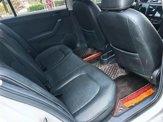 Volkswagen Santana 2021 1.5L Ручная модная версия интерьер фото 9