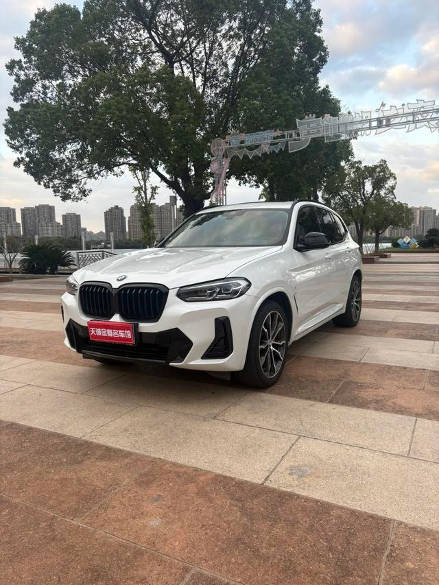 BMW X3 2022 Segundo cambio xDrive30i Tipo de lujo M Traje de noche Yao exterior foto 1 BMW X3 2022 Segundo cambio xDrive30i Tipo de lujo M Traje de noche Yao exterior foto 1