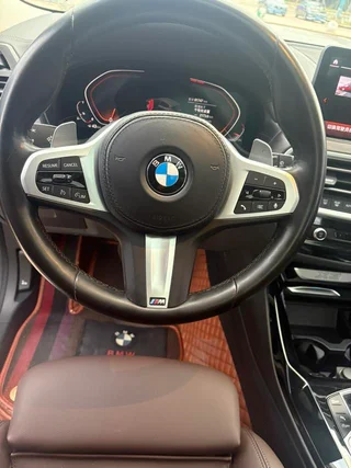BMW X3 2022 Segundo cambio xDrive30i Tipo de lujo M Traje de noche Yao interior foto 11 BMW X3 2022 Segundo cambio xDrive30i Tipo de lujo M Traje de noche Yao interior foto 11