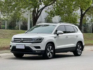 Volkswagen Tharu 2021 280TSI Versión cómoda con tracción en dos ruedas exterior foto 2