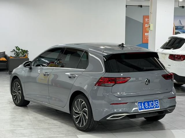 Volkswagen Golf 2021 280TSI DSG 30 Edición de aniversario exterior foto 6