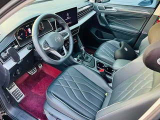 Volkswagen Tiguan L 2024 Expart 330TSI Deux roues motrices R-Line Version Long Yao intérieur photo 7