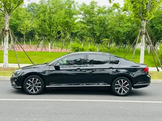 Volkswagen Magotan 2020 330TSI DSG Leading Type exterior photo 7