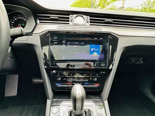 Volkswagen Magotan 2020 330TSI DSG Leading Type interior photo 12