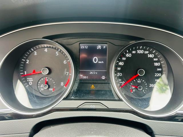 Volkswagen Magotan 2020 330TSI DSG Leading Type interior photo 18