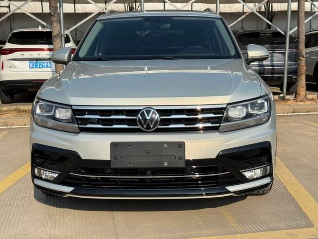 Volkswagen Tiguan L 2021 330TSI Автоматический полный привод R-Line Наслаждайтесь версией экстерьер фото 2