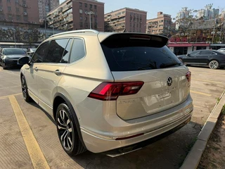 Volkswagen Tiguan L 2021 330TSI Автоматический полный привод R-Line Наслаждайтесь версией экстерьер фото 5