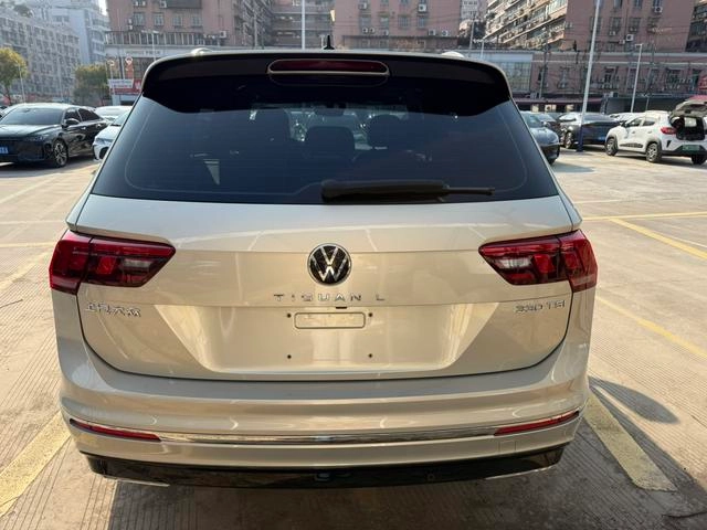 Volkswagen Tiguan L 2021 330TSI Автоматический полный привод R-Line Наслаждайтесь версией экстерьер фото 6