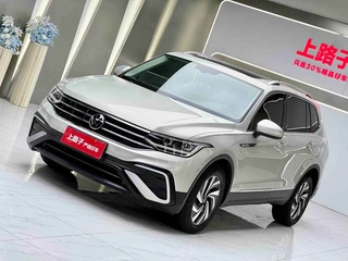 Volkswagen Tiguan L 2021 330TSI Автоматическая версия с двумя приводами экстерьер фото 1